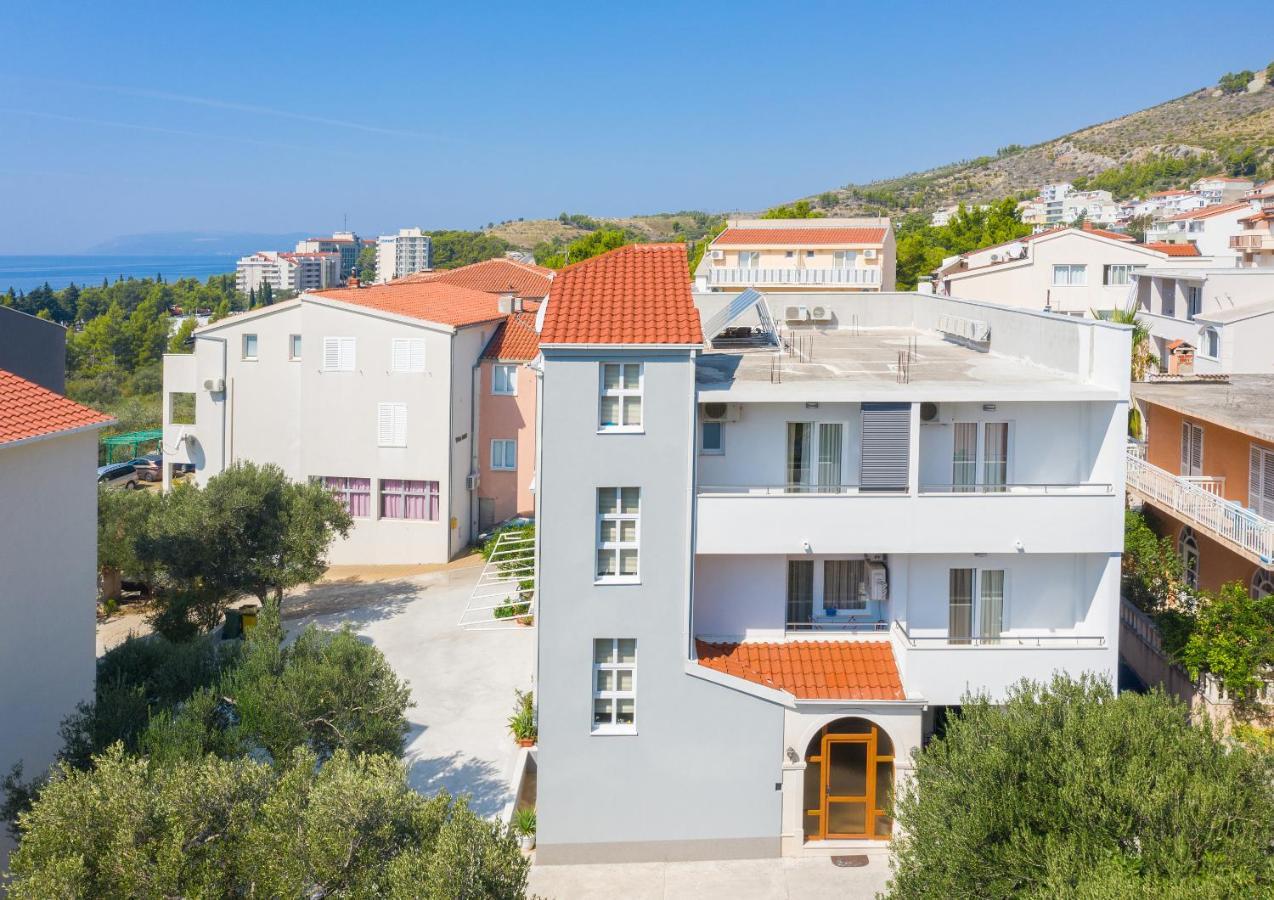 Apartmants Sestic Tučepi Buitenkant foto