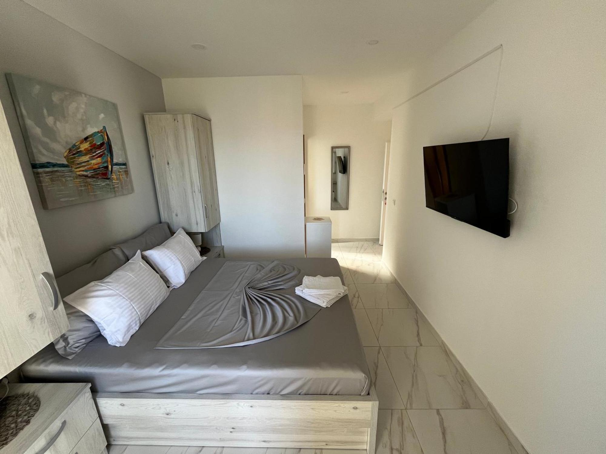 Apartmants Sestic Tučepi Buitenkant foto